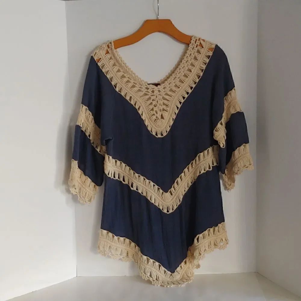 Vivid Importers of NY Women's Open Knit Boho Tunic Blue and Cream M